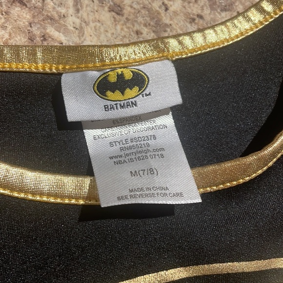 BATGIRL TUTU / COSTUME WITH CAPE - Picture 4 of 7